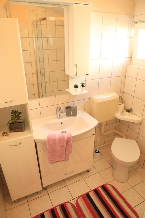 Apartmani Sarlija Pakoštane Exteriér fotografie