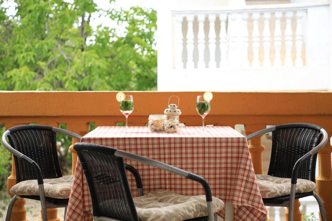 Apartmani Sarlija Pakoštane Exteriér fotografie