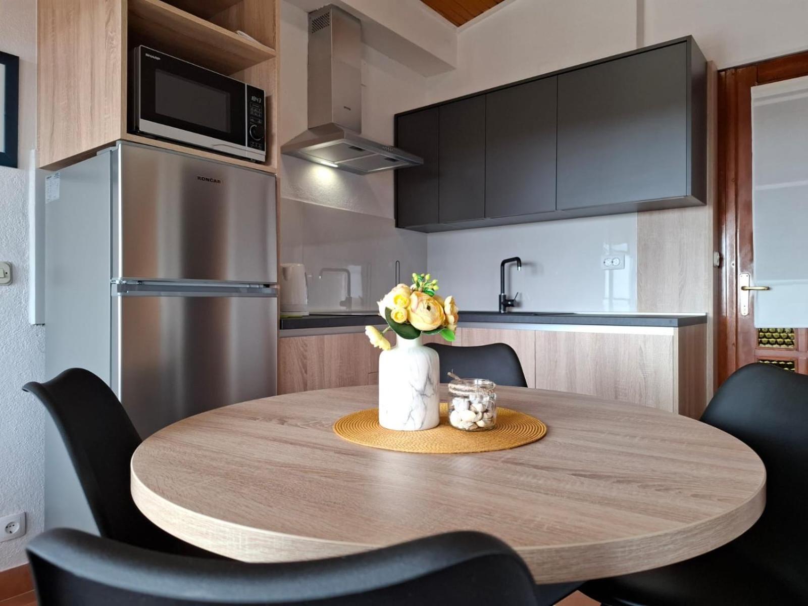 Apartmani Sarlija Pakoštane Exteriér fotografie